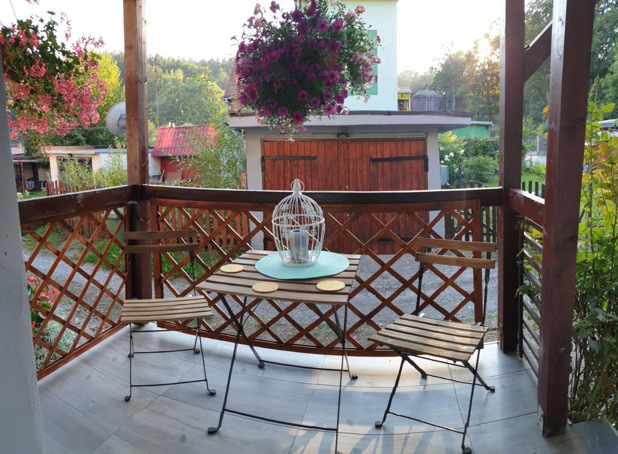 Pod Debem Apartment Jugow Bagian luar foto