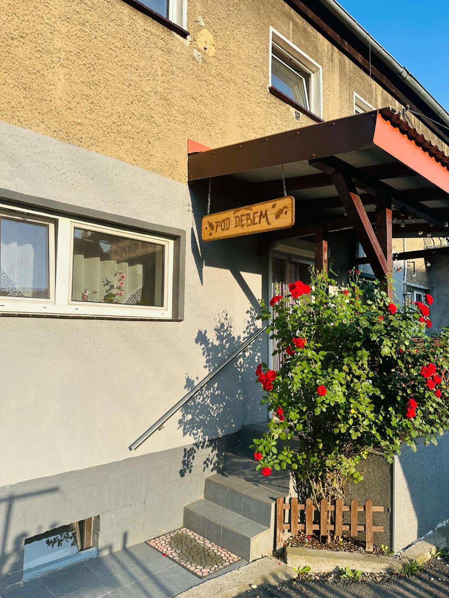 Pod Debem Apartment Jugow Bagian luar foto
